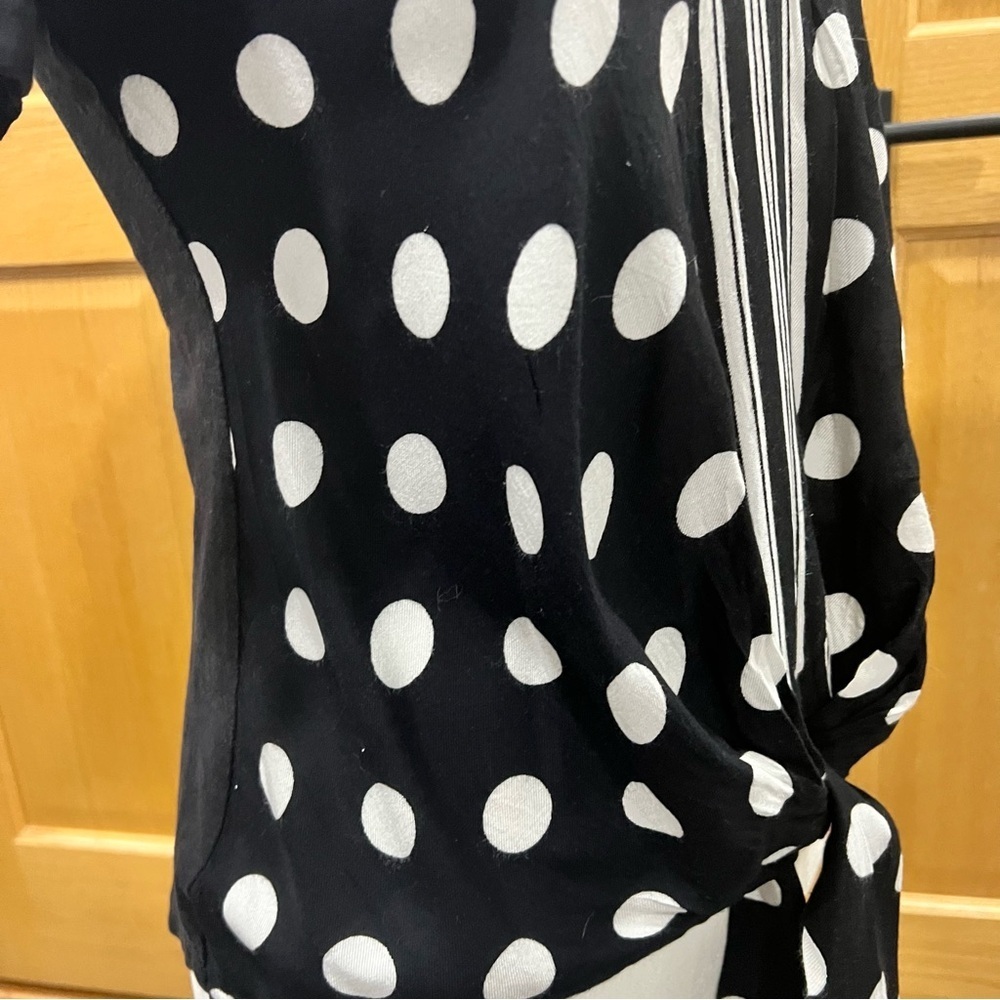 Anthropologie Akemi + Kin Polka Dot Blouse Black Small Women V-Neckline Tie Knot - Picture 9 of 11
